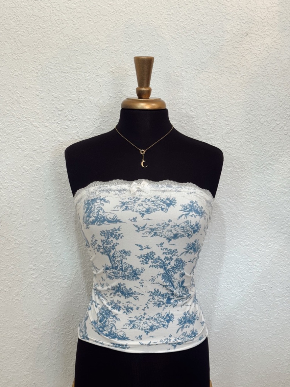 Blue Toile 🦋 Print Women's Tube Top